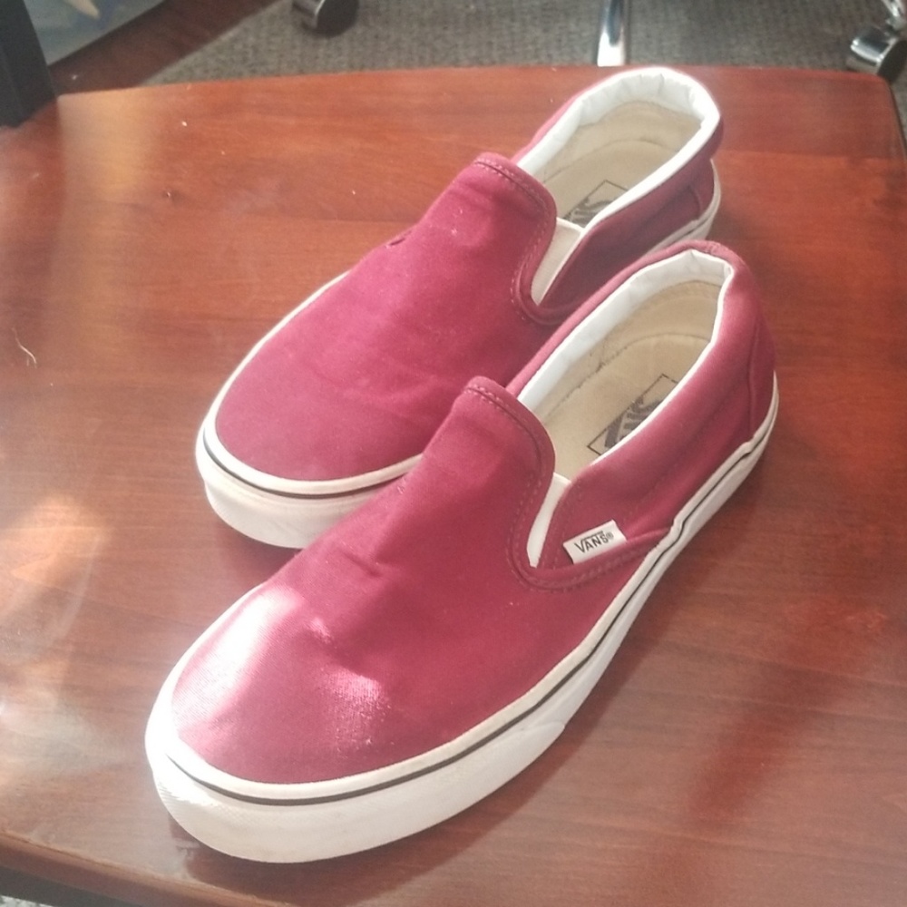 Maroon Slip On Vans